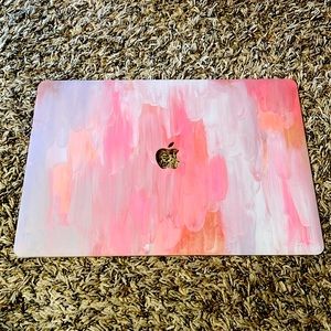 Apple MacBook Pro “15”  hard shell and keyboard skin protector